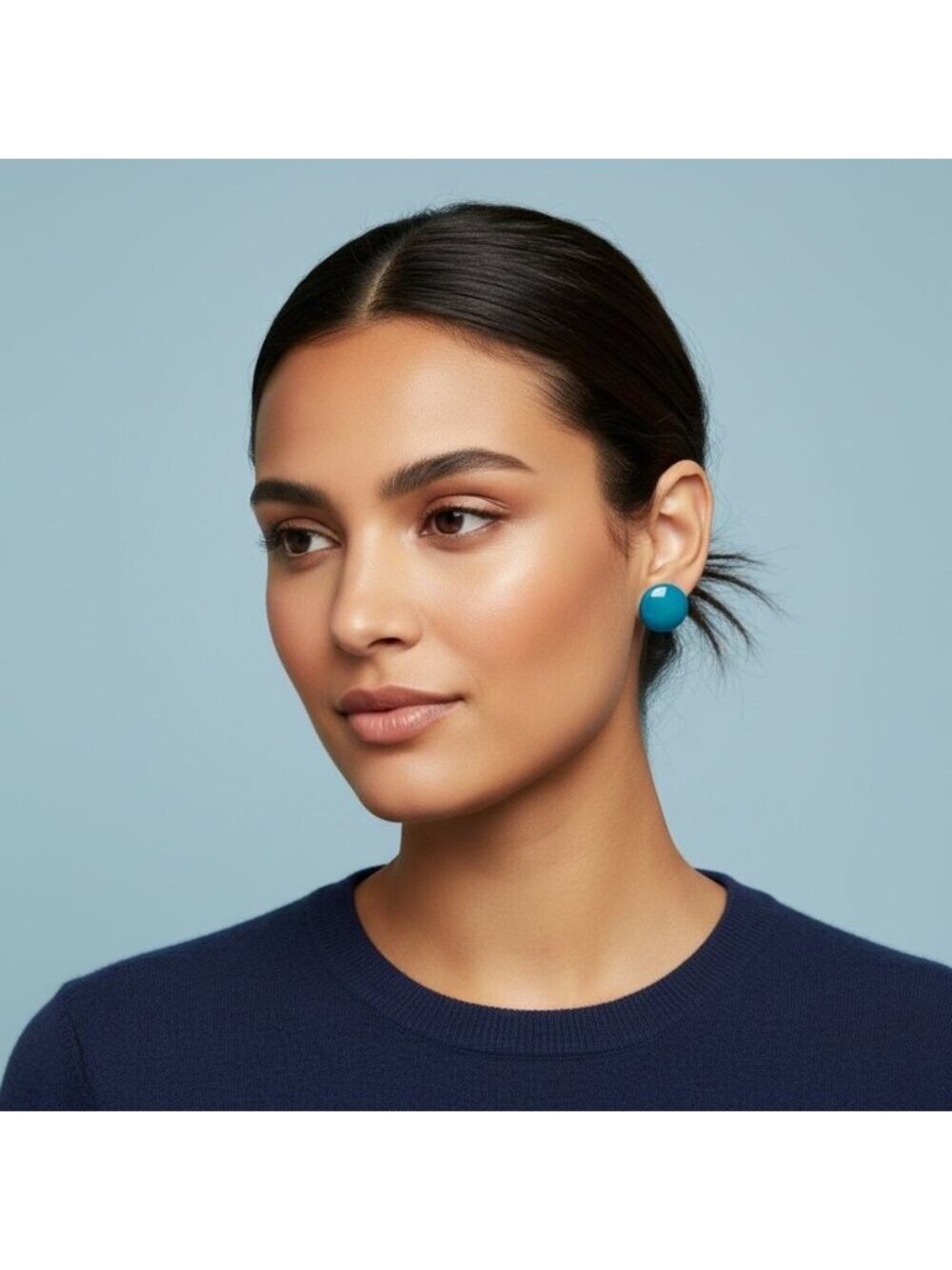 Elegant Blue Stud Earrings - Picture 2 of 4